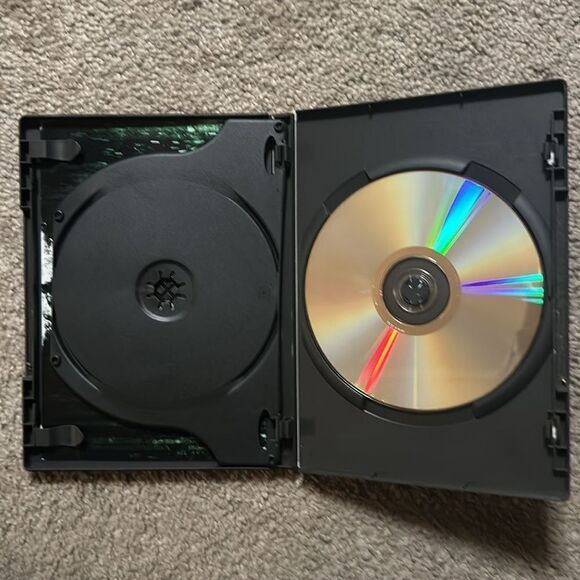 “Matrix Revolutions” 2 Disc Widescreen Edition DVDS - Picture 7 of 8